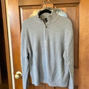 Men’s sweater